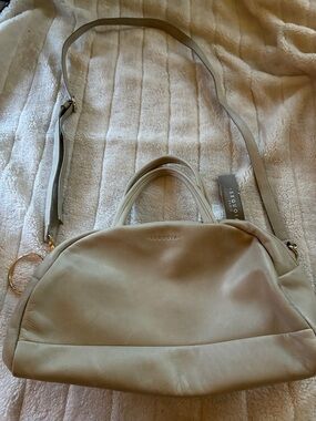 Sequoia Paris Cream/Taupe Leather Handbag with Top Handles NWT